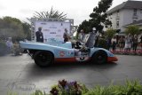 Concours on the Avenue Carmel-by-the-Sea