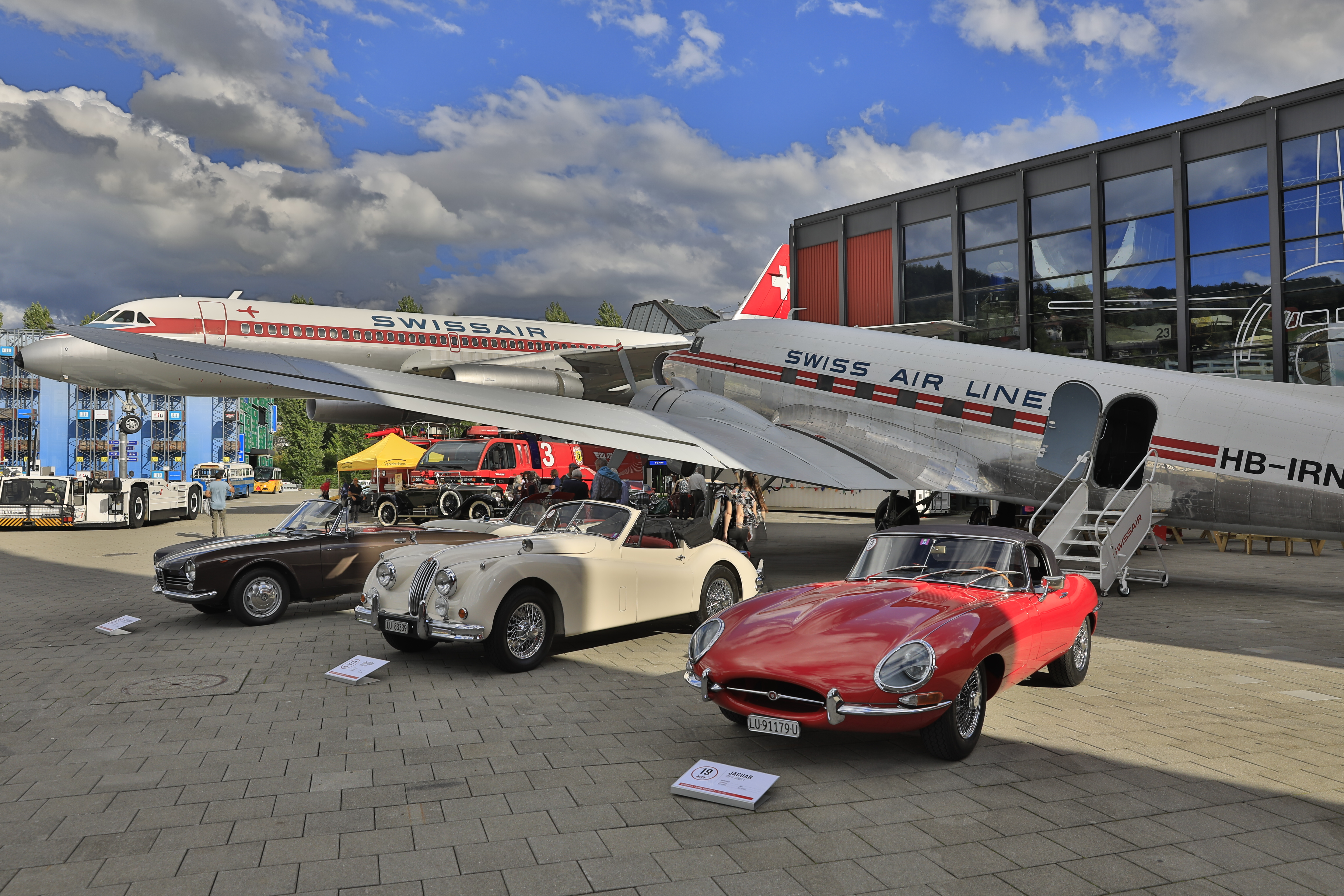 Fahrende und fliegende Oldies