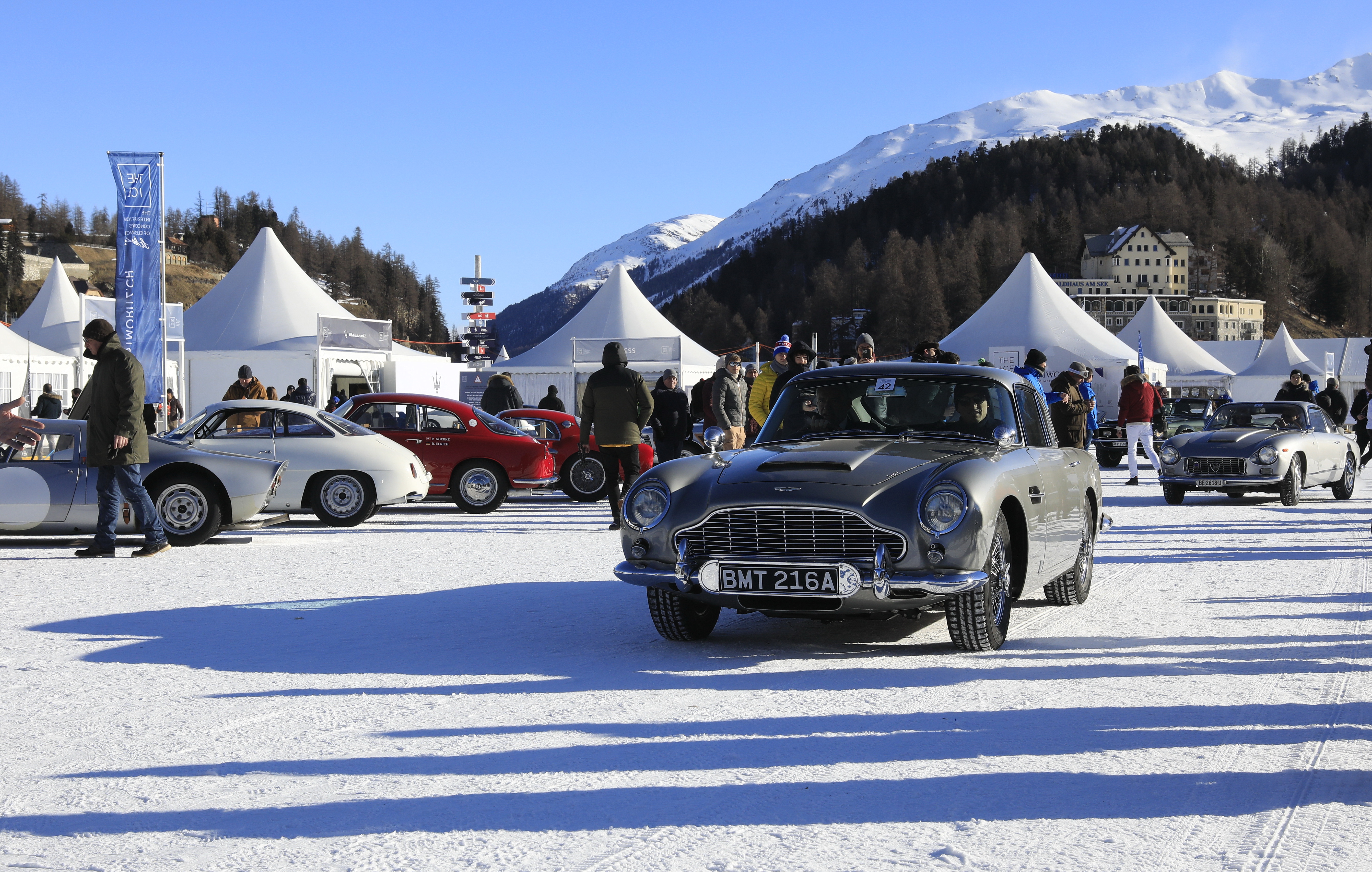 Aston Martin DB6