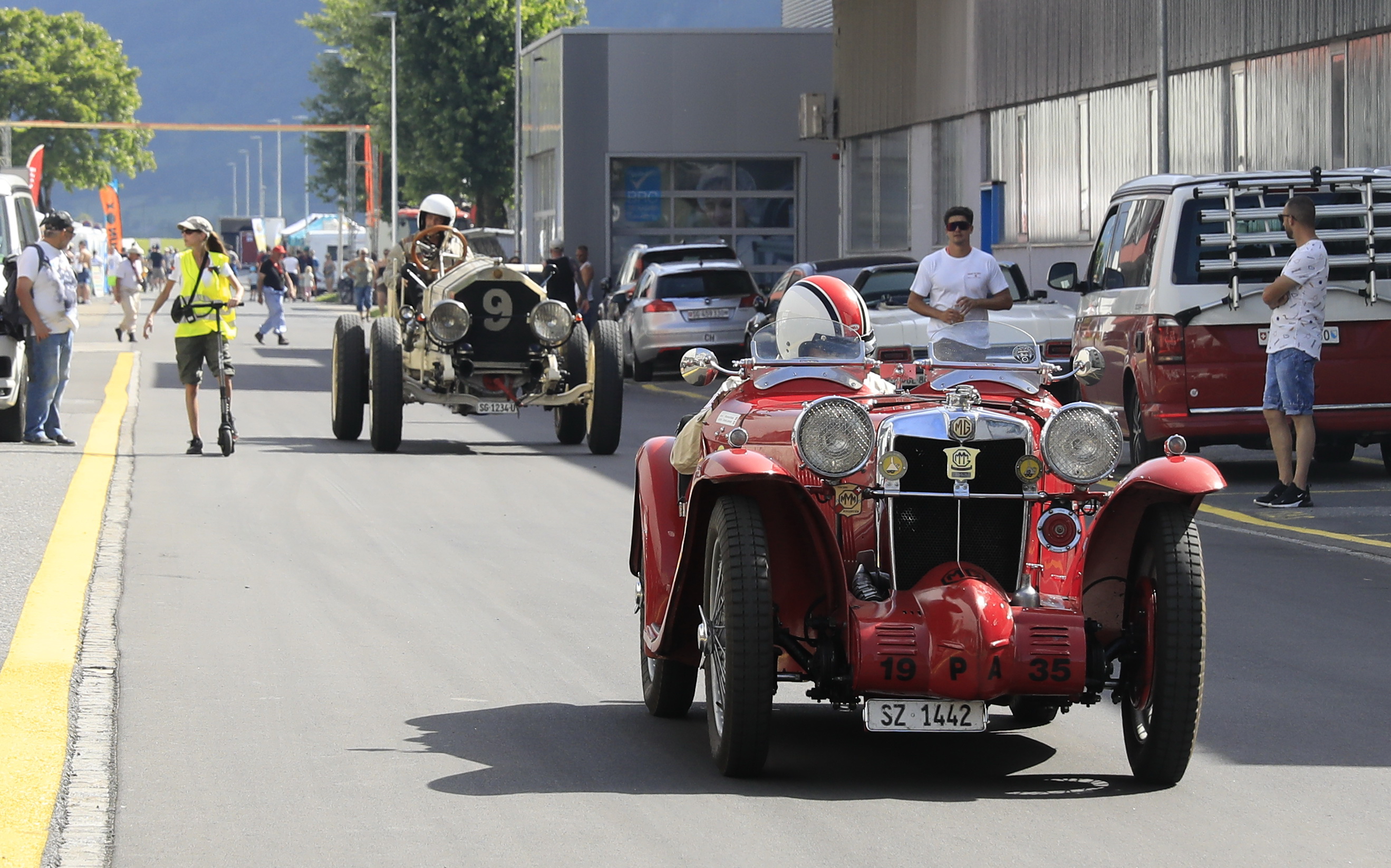 Oldies on Road