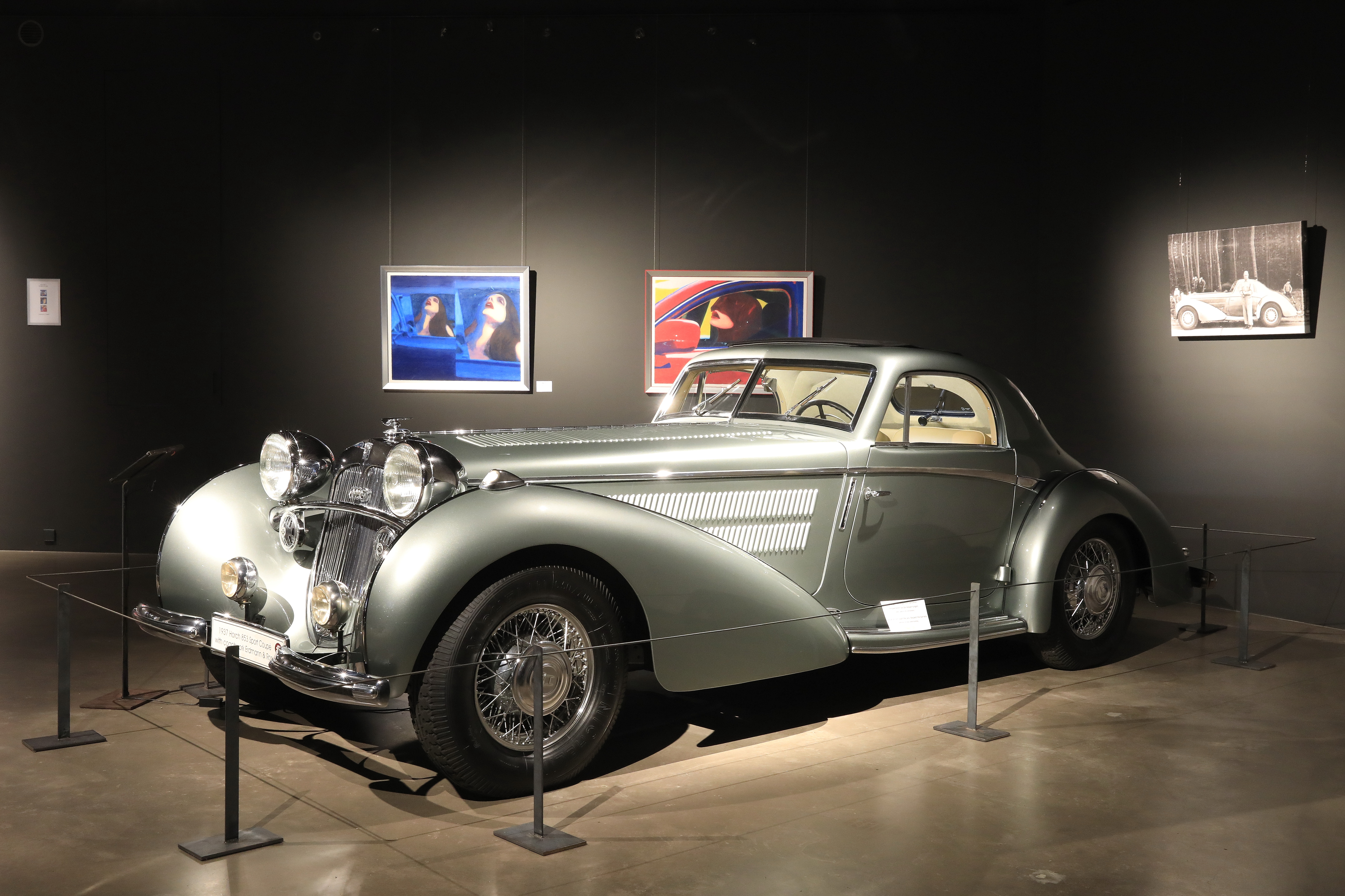 Jaguar Oldtimer und Kunst