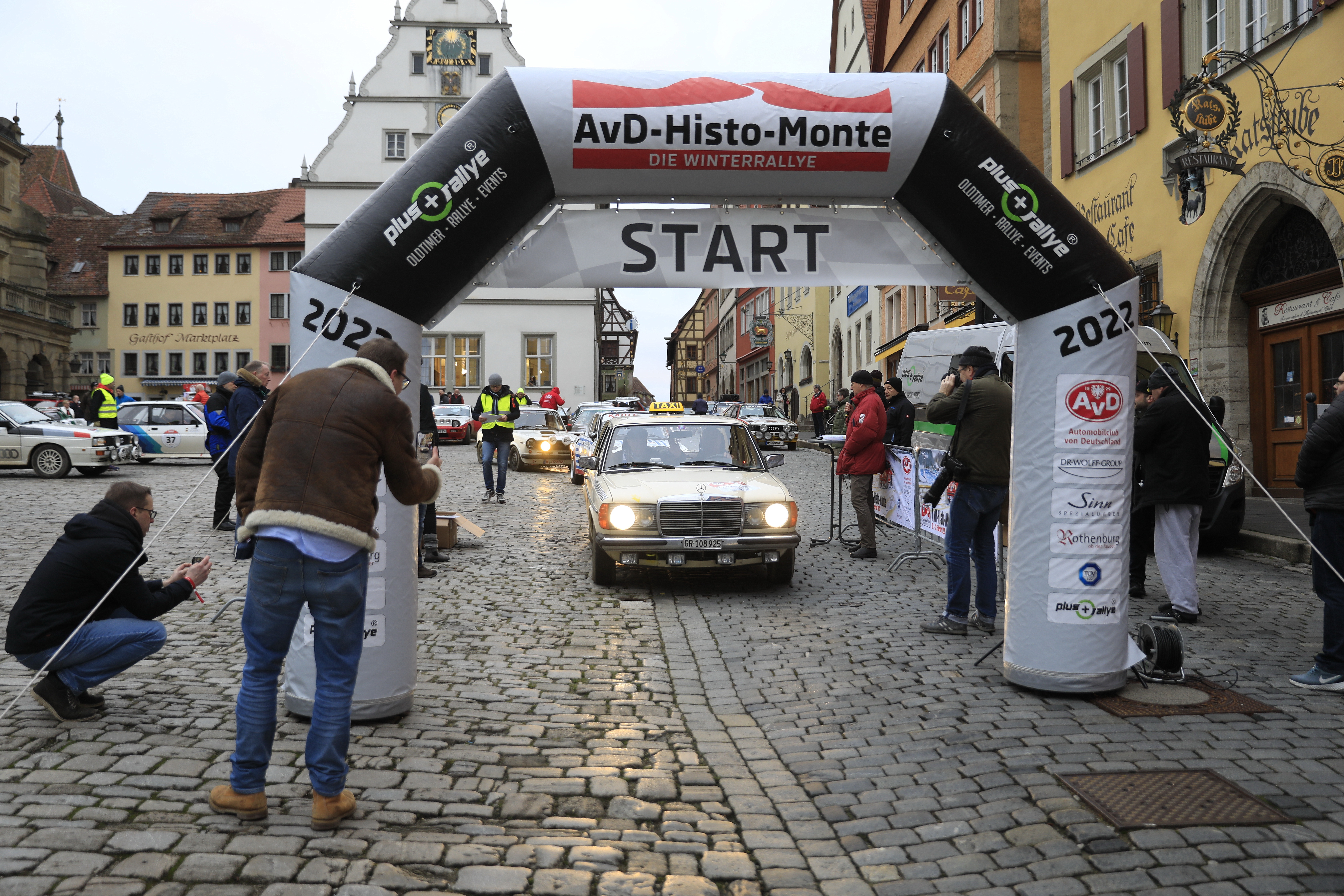 Mercedes beim Start