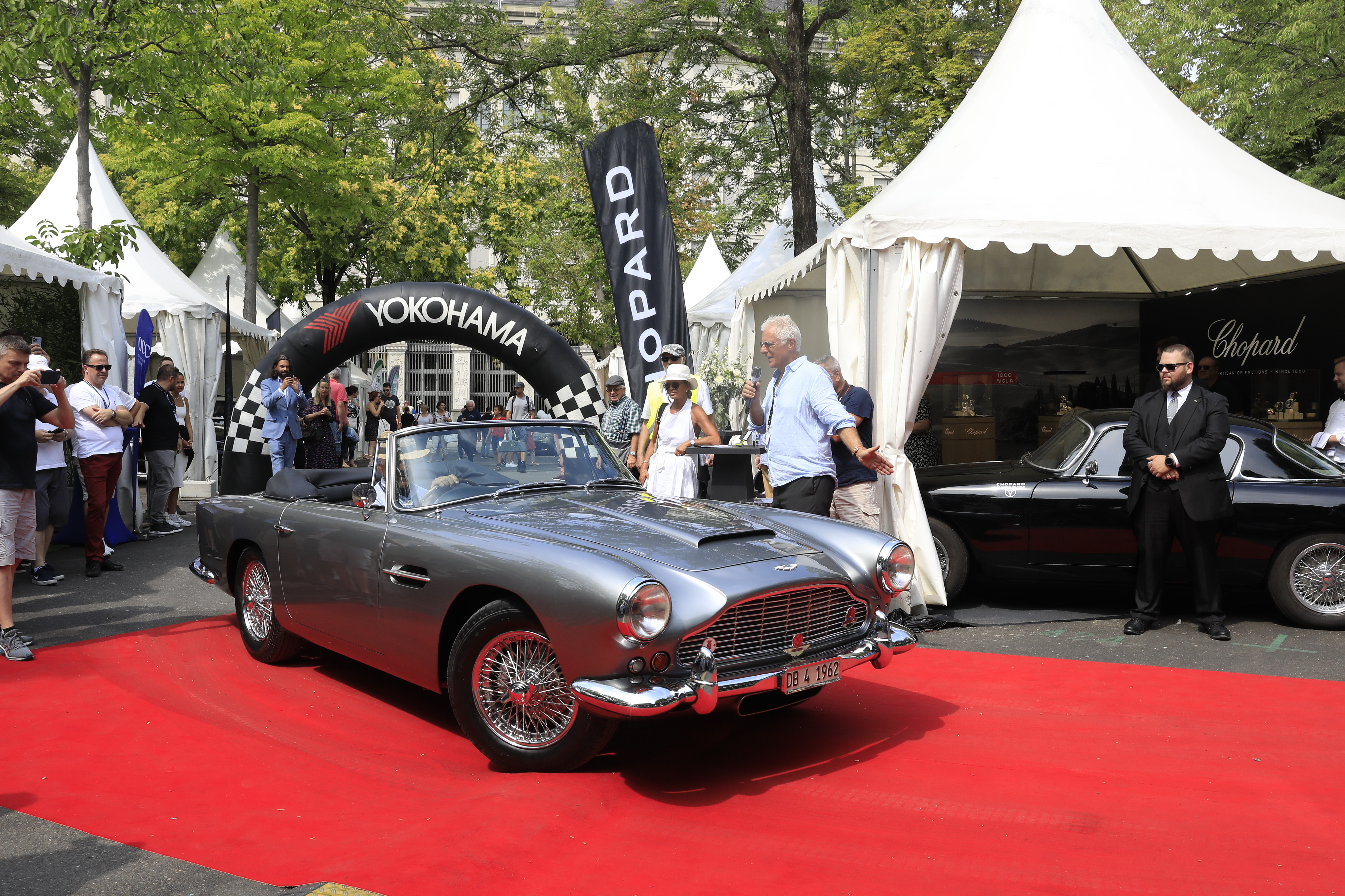 Aston Martin DB4 Cabriolet